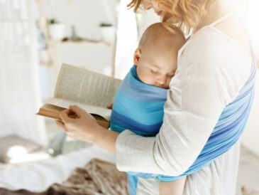 Co czytać noworodkowi?